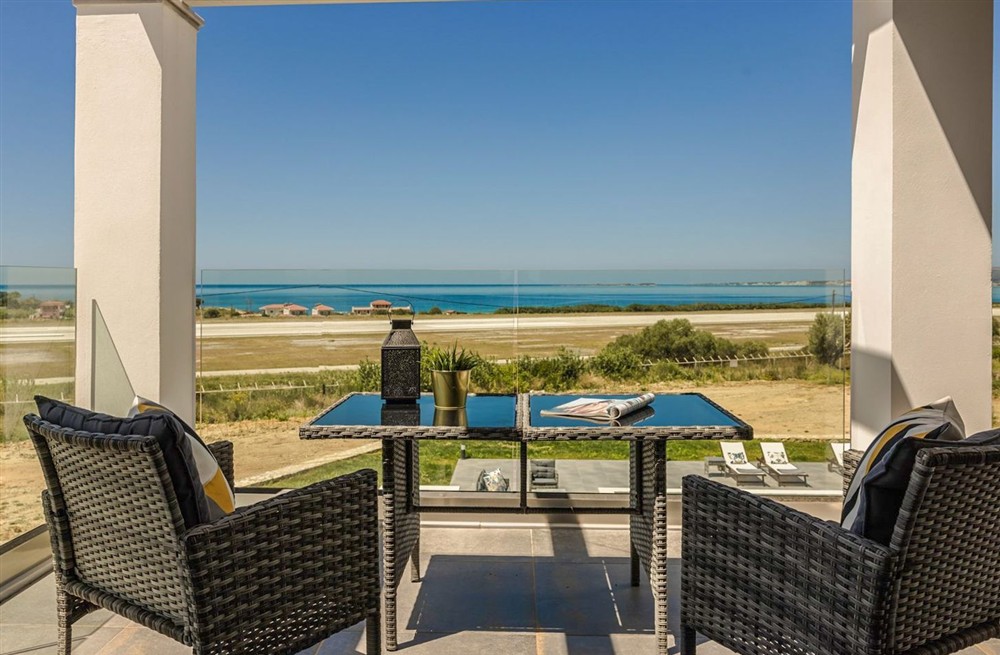 Villa Revels