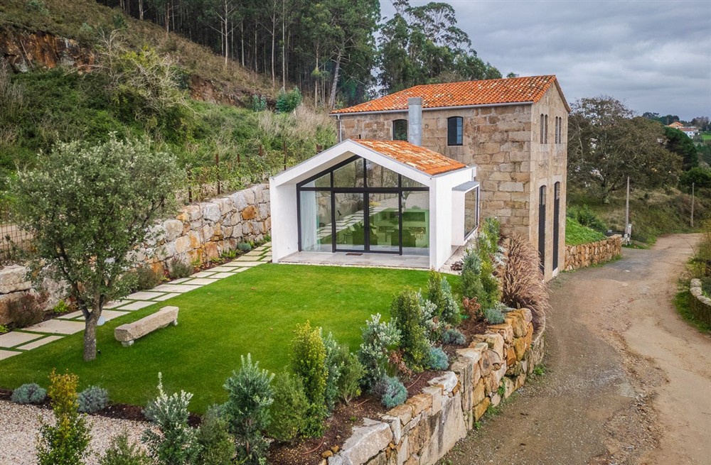 Villa Sagrada