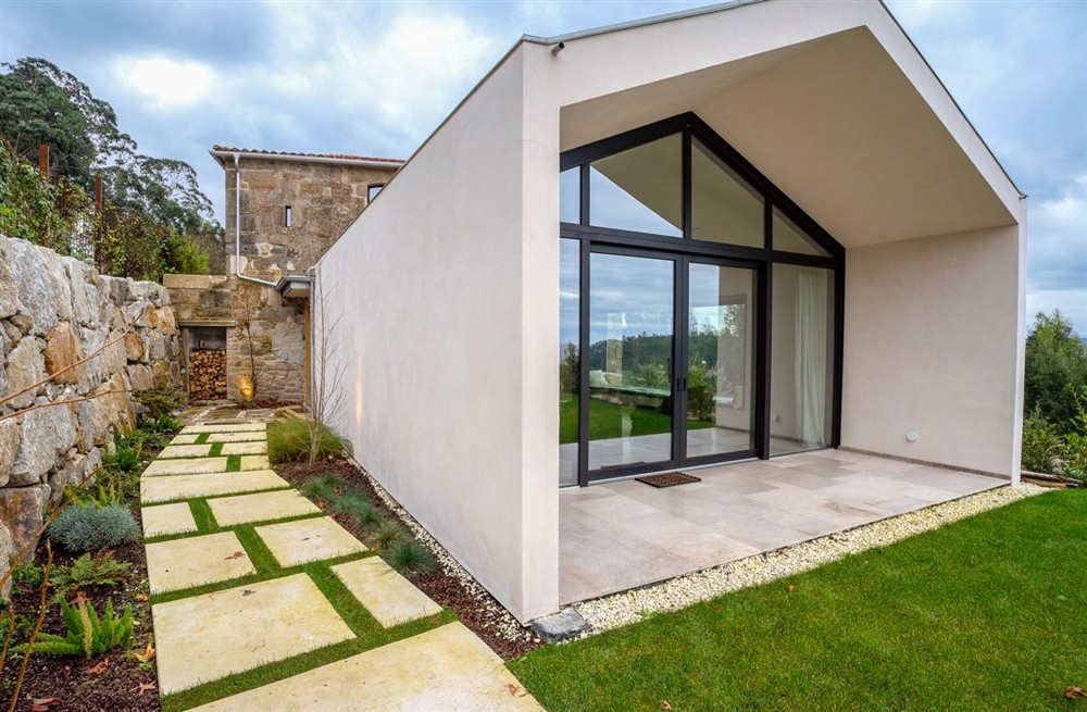 Villa Sagrada
