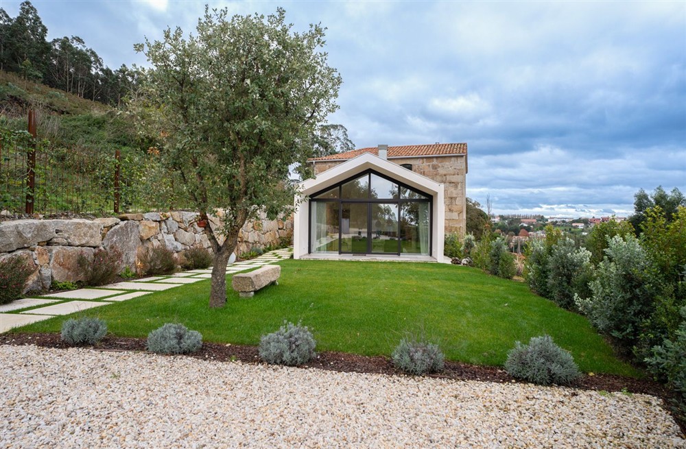 Villa Sagrada