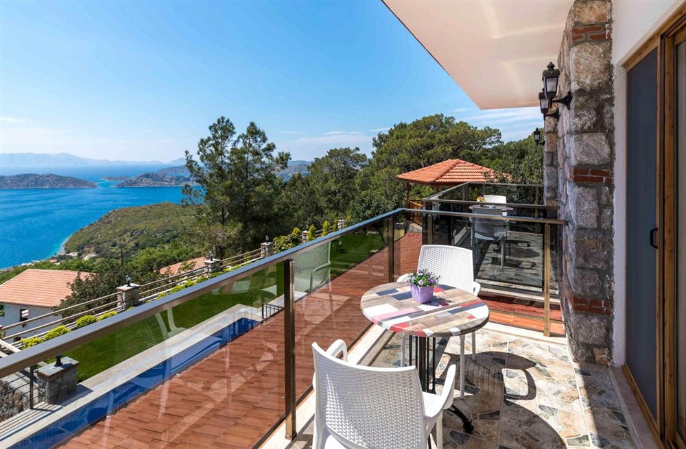 Villa Sahra