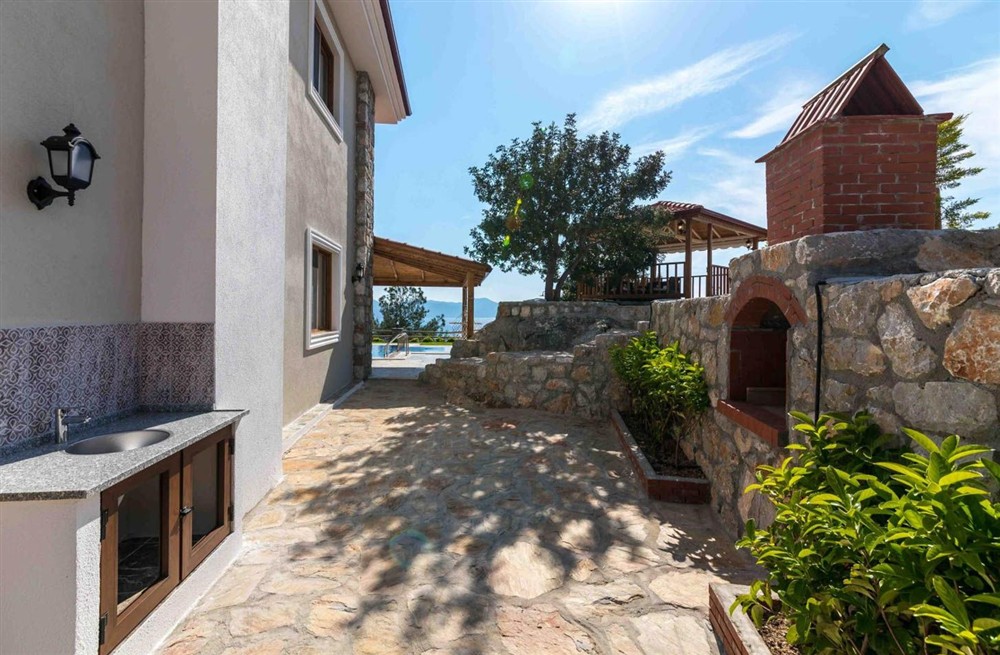 Villa Sahra
