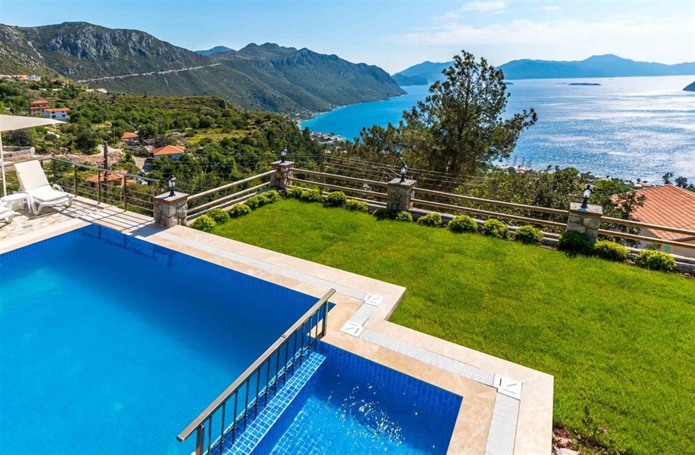 Villa Sahra