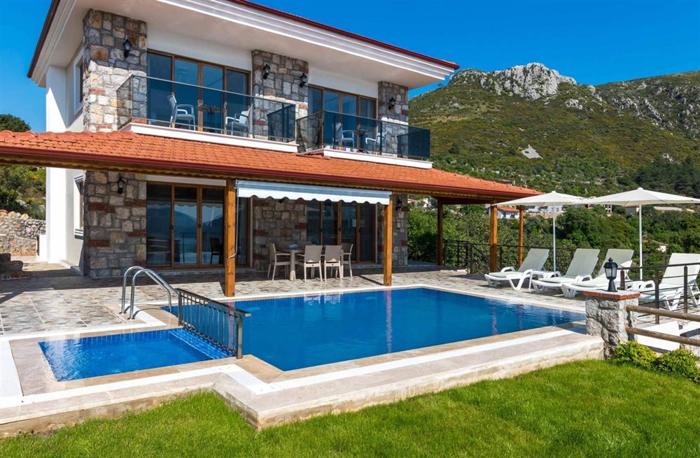 Villa Sahra
