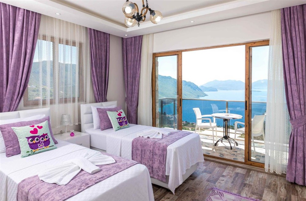 Villa Sahra