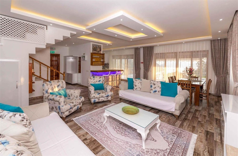 Villa Sahra