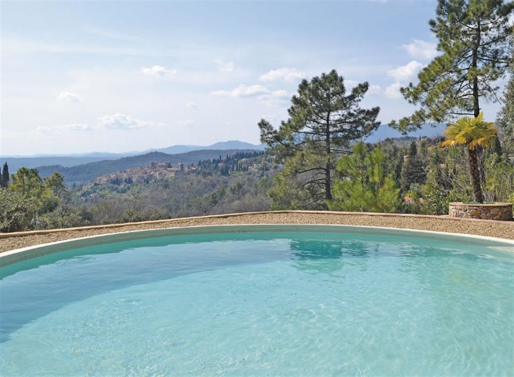 Swimming pool (photo 2) at Villa Santolina in Montauroux, Var, France