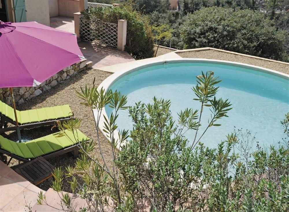 Swimming pool at Villa Santolina in Montauroux, Var, France