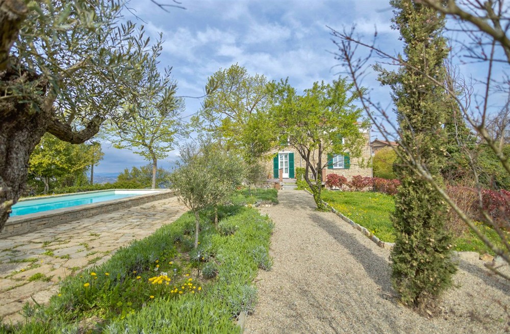 Villa Tello