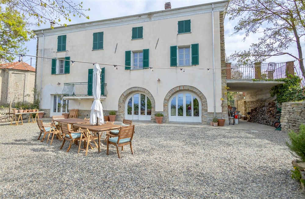 Villa Tello