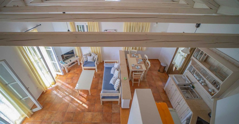 Villa Thiaki Sun
