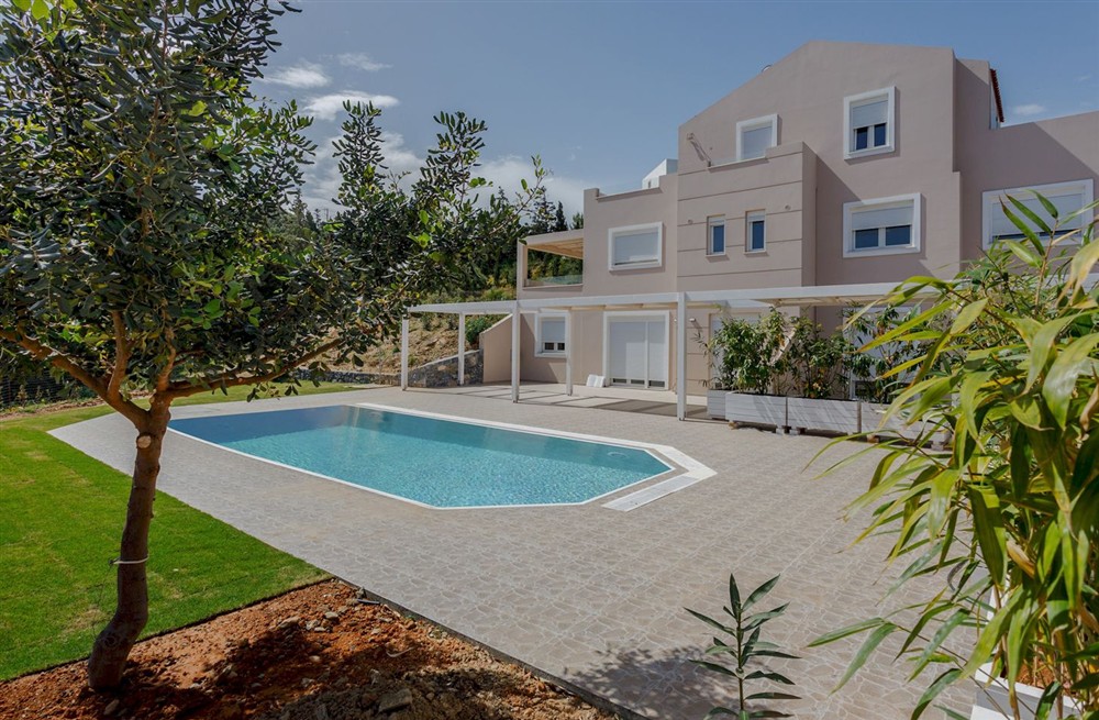 Villa Topic