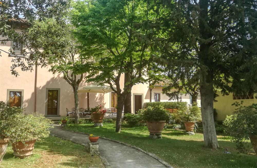 Villa Tullio (photo 2) at Villa Tullio in Florence, Italy