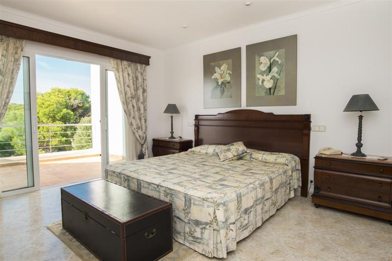 Double bedroom at Villa Valenti, Cala dOr, Spain