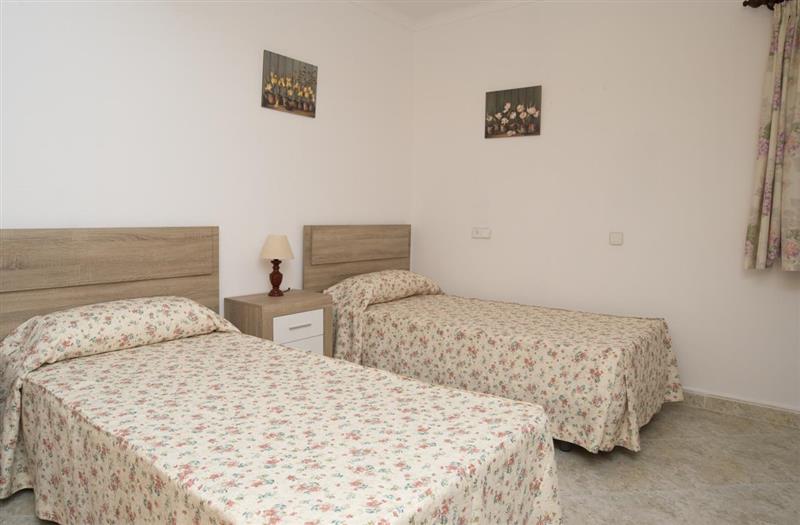 Twin bedroom (photo 3) at Villa Valenti, Cala dOr, Spain