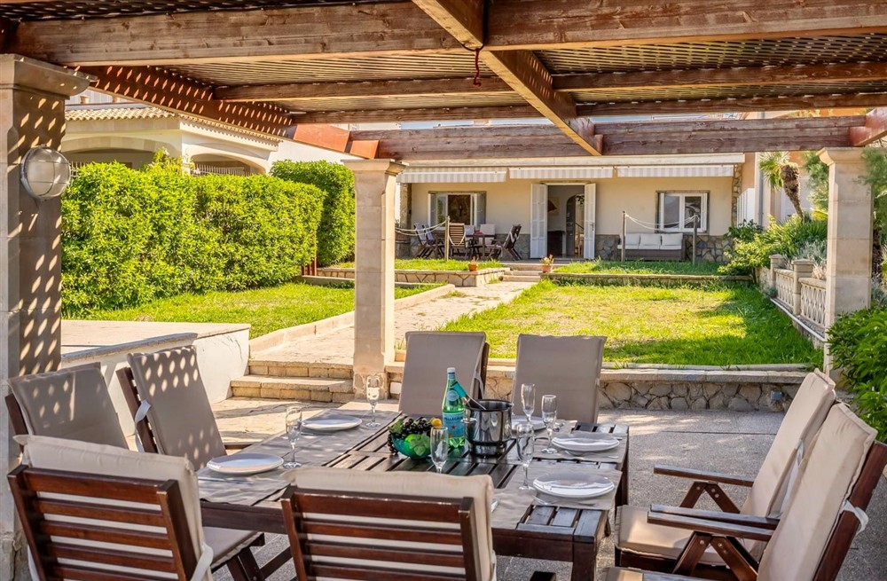 Villa Veles