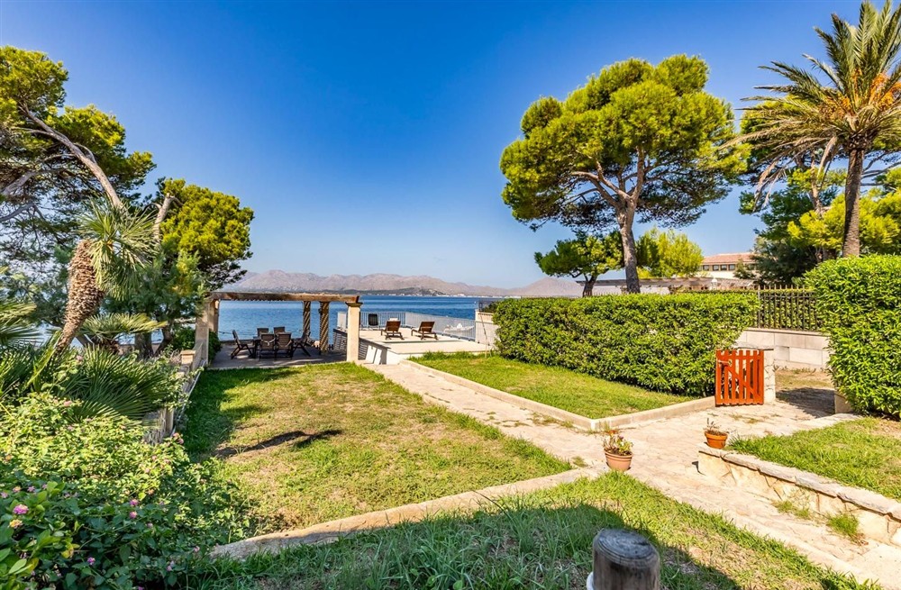 Villa Veles