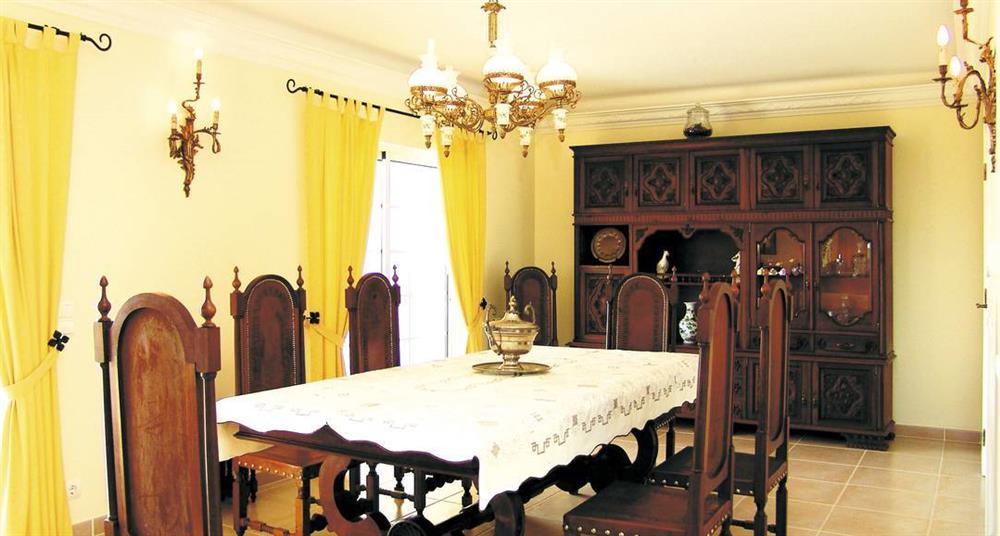 Dining room (photo 2) at Villa Verde, Branqueira, Algarve