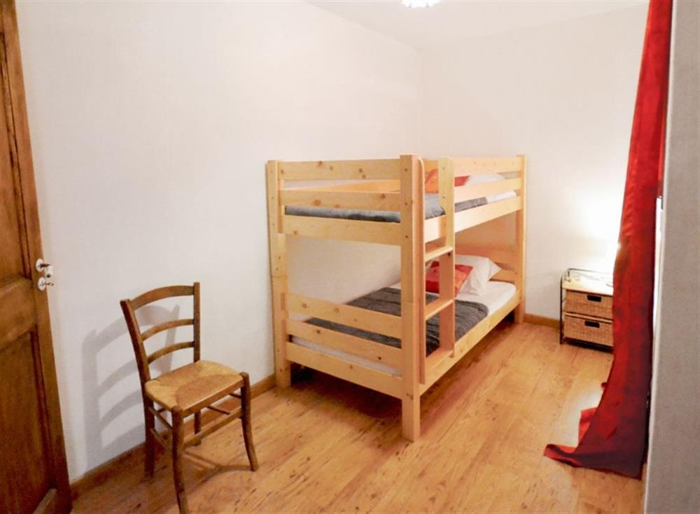 Bunk bedroom