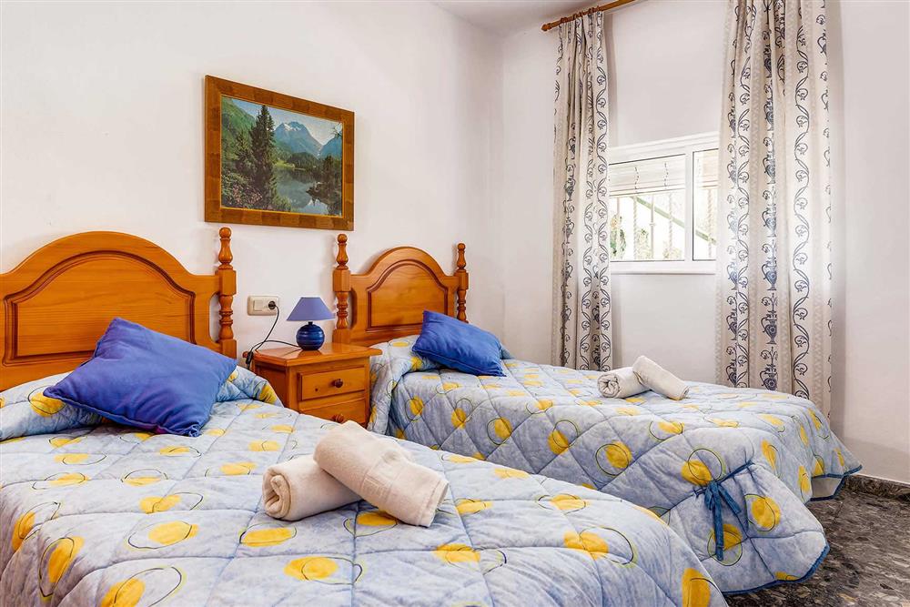 Twin bedroom (photo 2) at Villa Vista Azul, Frigiliana, Andalucia