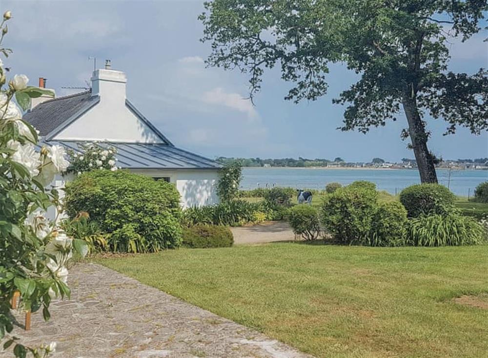 Outdoor area (photo 4) at Villa Vue Grande in Pont L’Abbé, Finistère, France