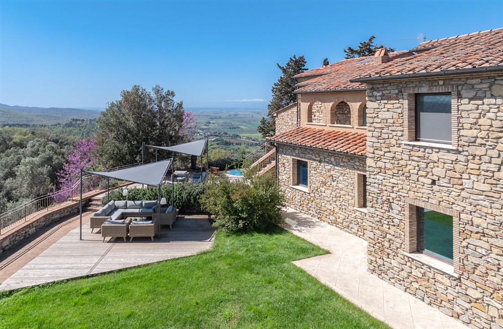 Villa Vulci