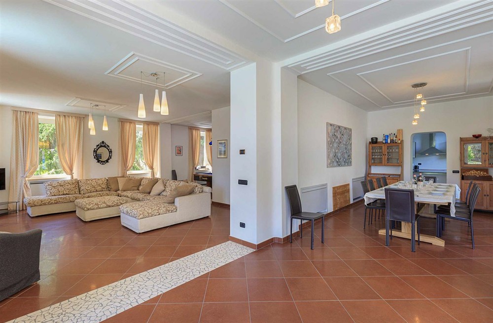Villa Zaren