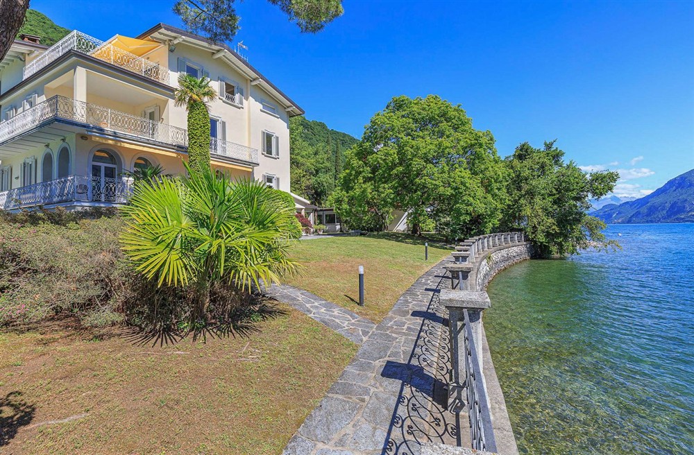 Villa Zaren