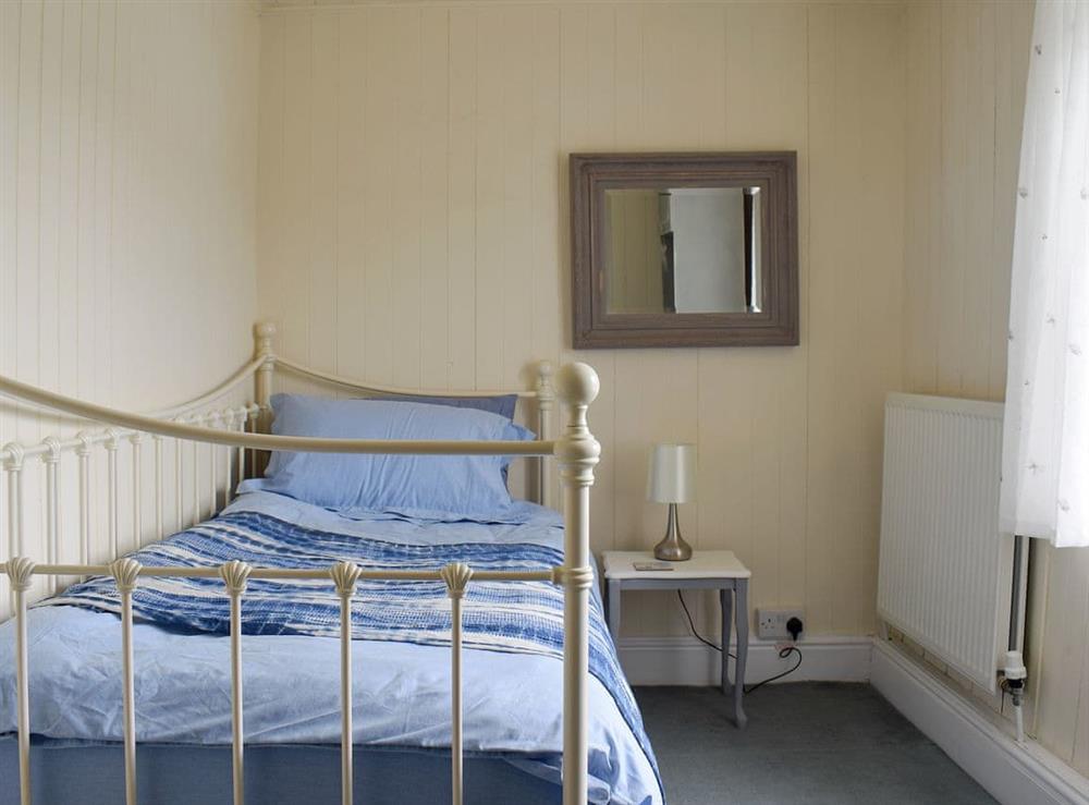 Single bedroom at Vinca Cottage in Burniston, near Scarborough, North Yorkshire