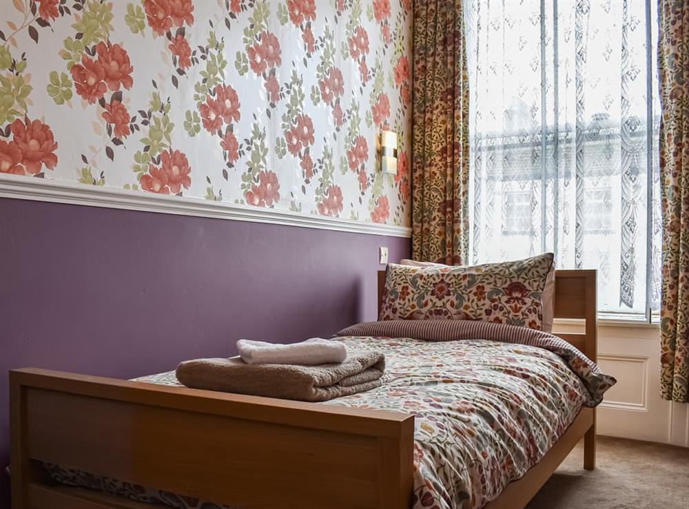 Single bedroom at Vincent House in Scarborough, North Yorkshire