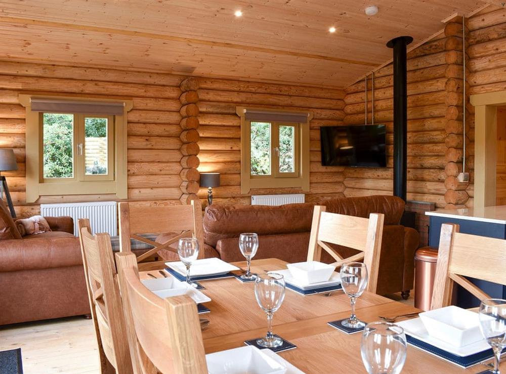 Dining Area at Vindomora Lodge, 
