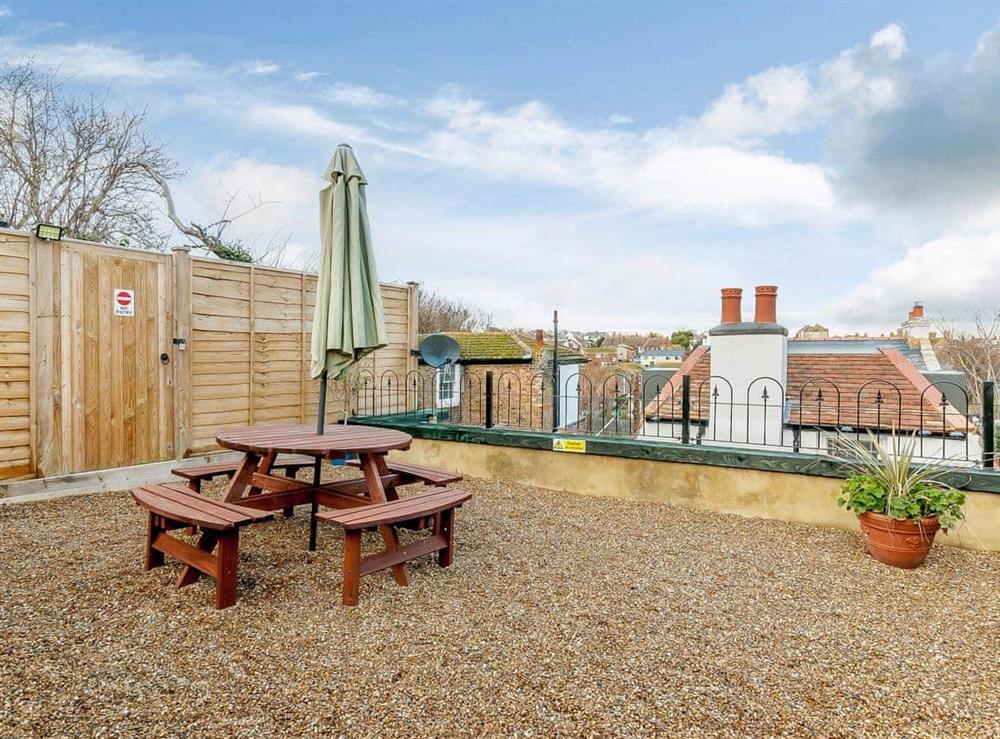 Sitting-out-area at Vine Cottage in Broadstairs, Kent
