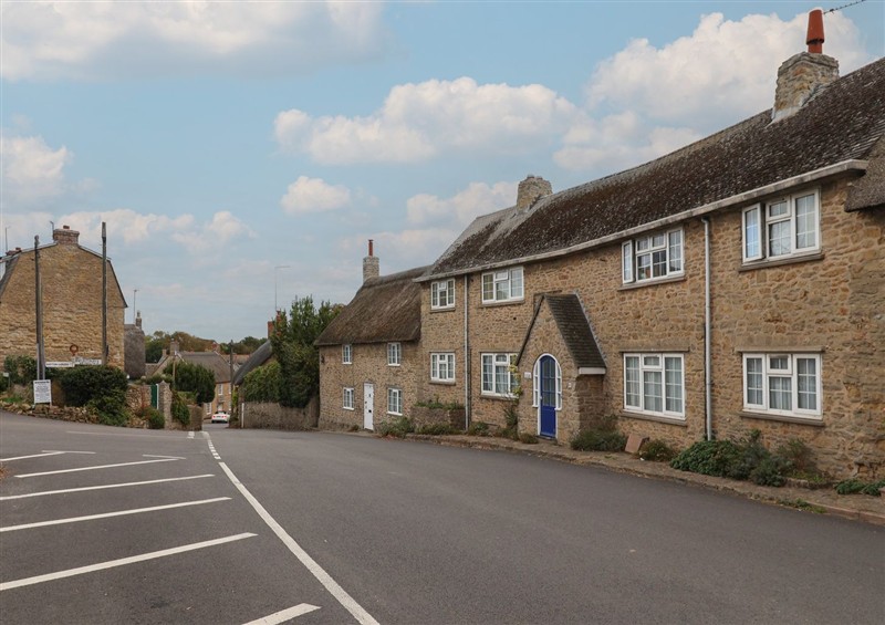 The setting of Vine Cottage (photo 3) at Vine Cottage, Burton Bradstock