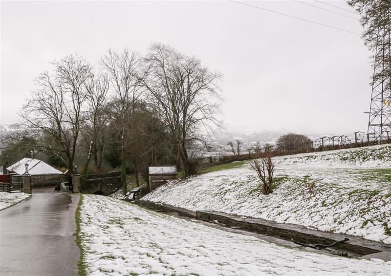 The setting of Vine Cottage (photo 3) at Vine Cottage, Llanwenarth near Abergavenny