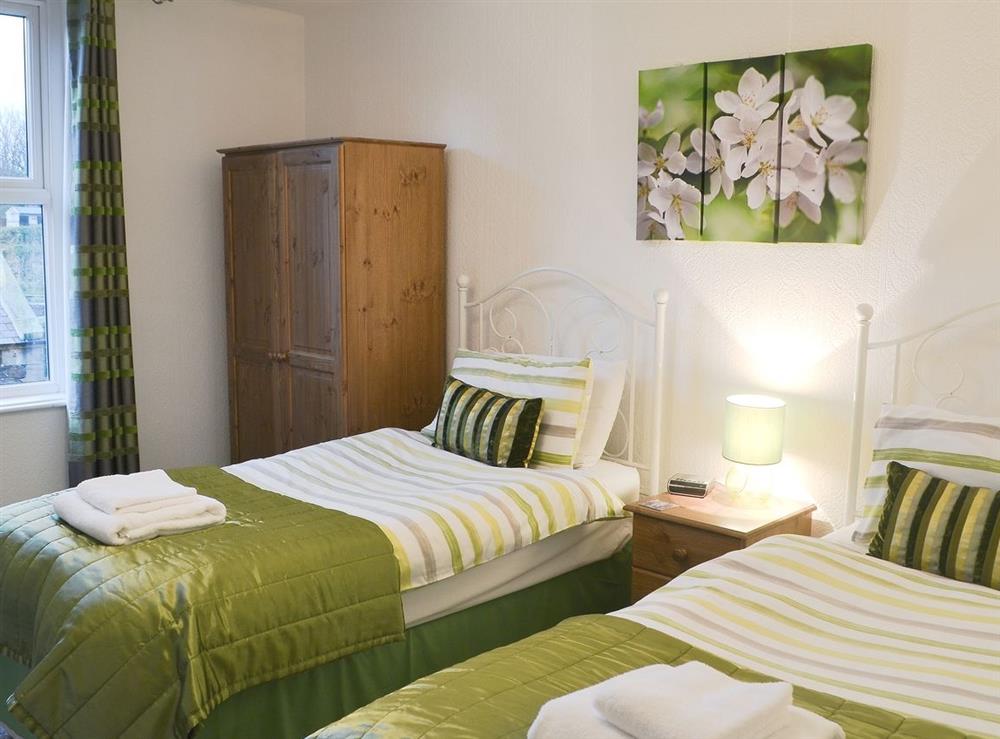 Twin bedroom at Violet Cottage, Embleton in Alnwick, Northumberland