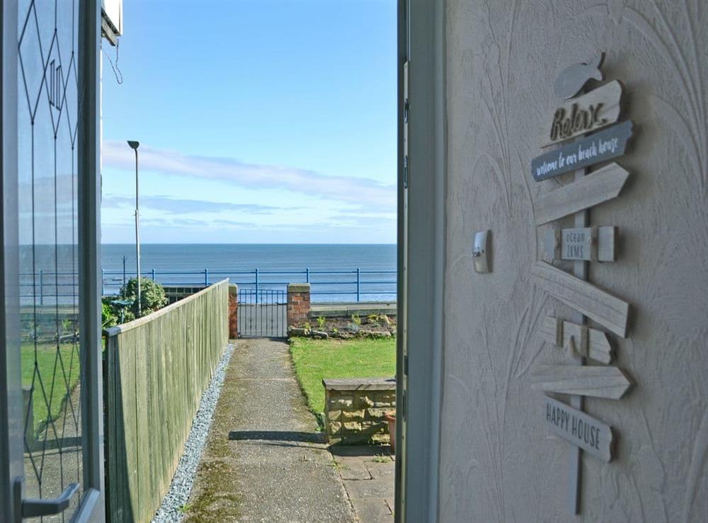 Boasting a wonderful seaside location at Violet Cottage in Newbiggin-by-the-Sea, Northumberland