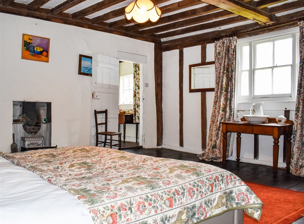 Double bedroom (photo 2) at Wade Hall in North Cove, Suffolk