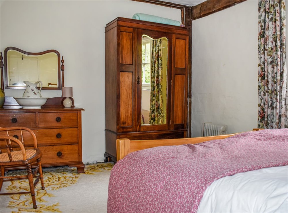 Double bedroom (photo 5) at Wade Hall in North Cove, Suffolk