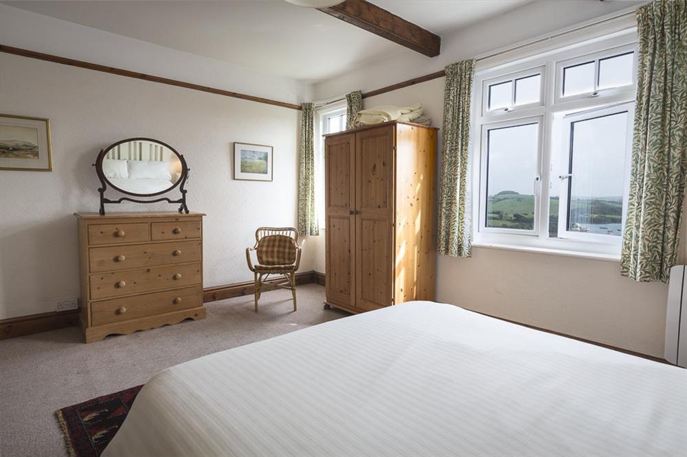 Master bedroom with estuary views (photo 3) at Waders in Bonaventure Road, Salcombe