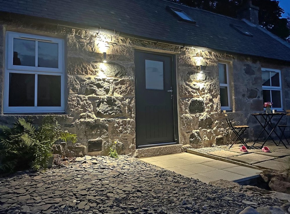 Wagglehead at night at Wagglehead Cottage in Aboyne, Aberdeenshire