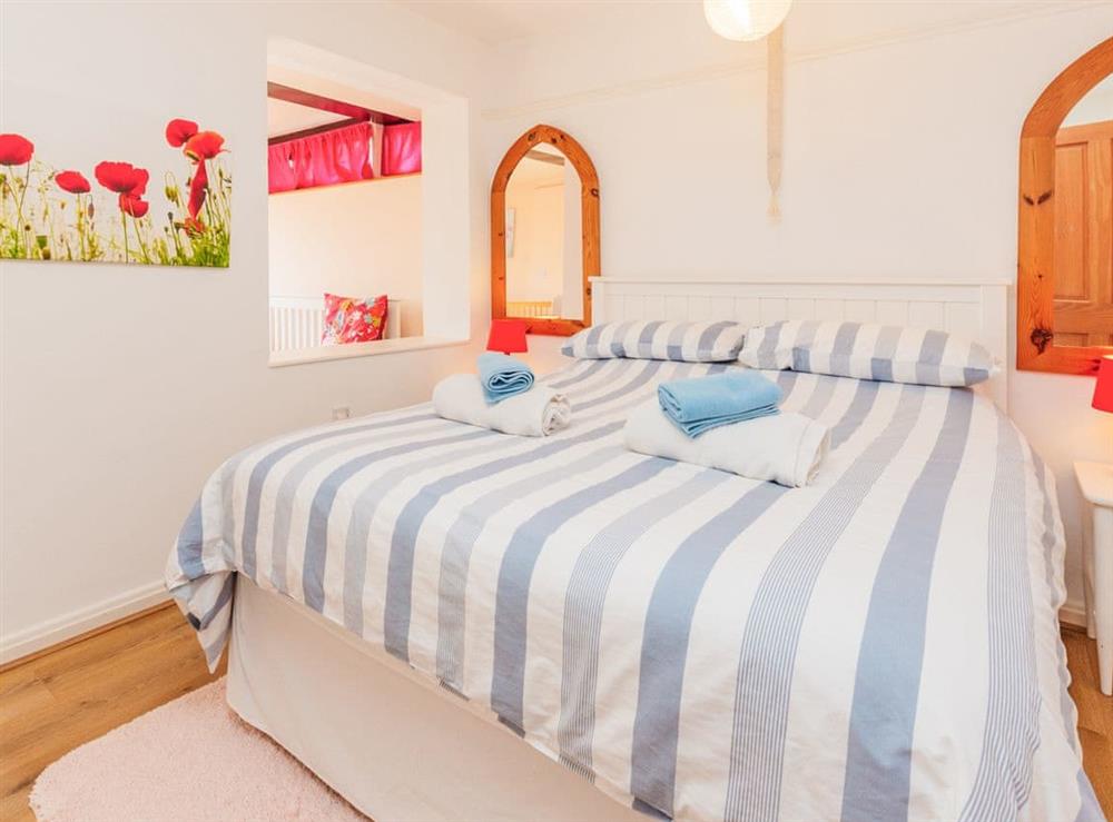 Comfortable double bedroom at Wagtails in Langford Budville, near Wellington, Somerset