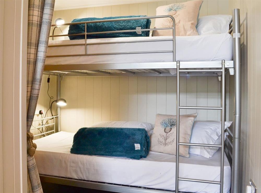 Children’s bunk bedroom at Lapwing, 