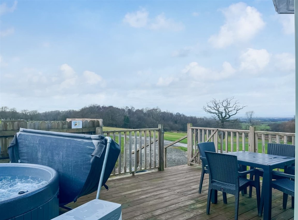 Decking at Oak Tree Lodge, 