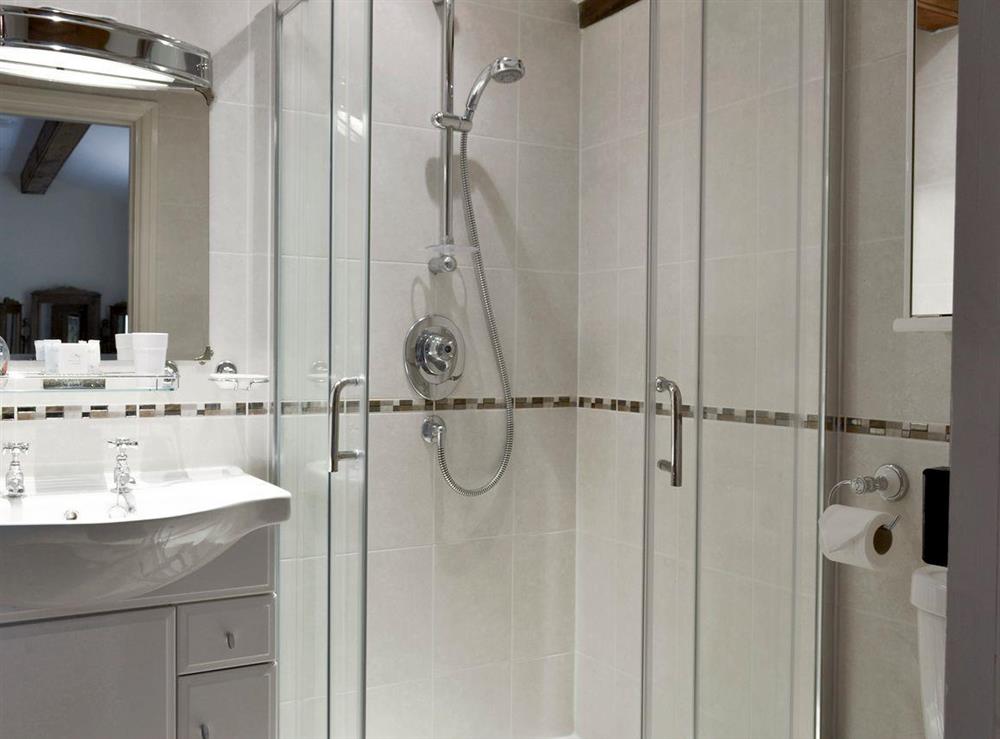 En-suite shower room at Walled Garden Lodge in Camerton, near Hull, North Humberside