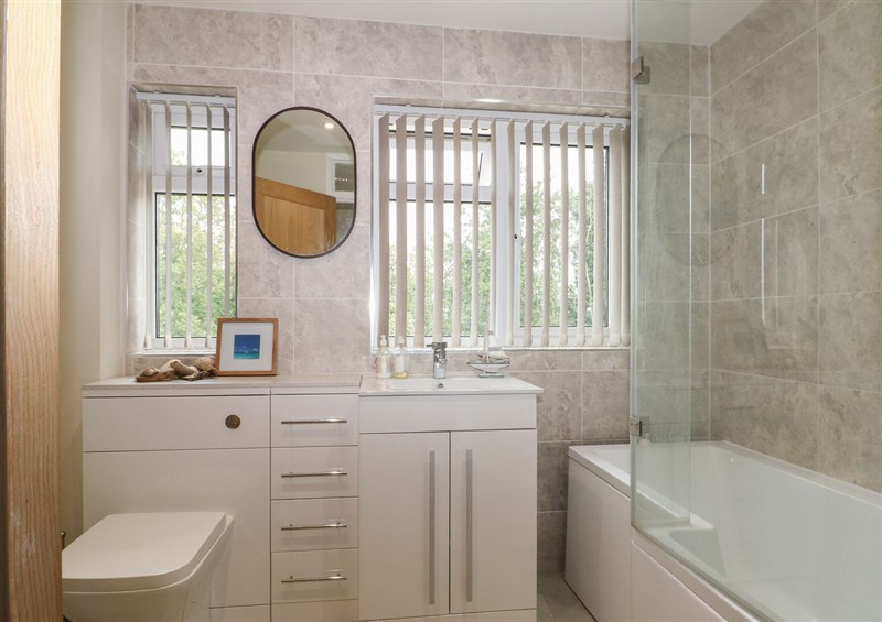The bathroom at Walmer Court Farmhouse, Walmer