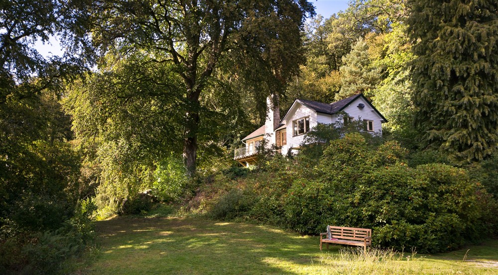 A view of Warcleave Cottage from the garden, Devon at Warcleave Cottage in Newton Abbot, Devon