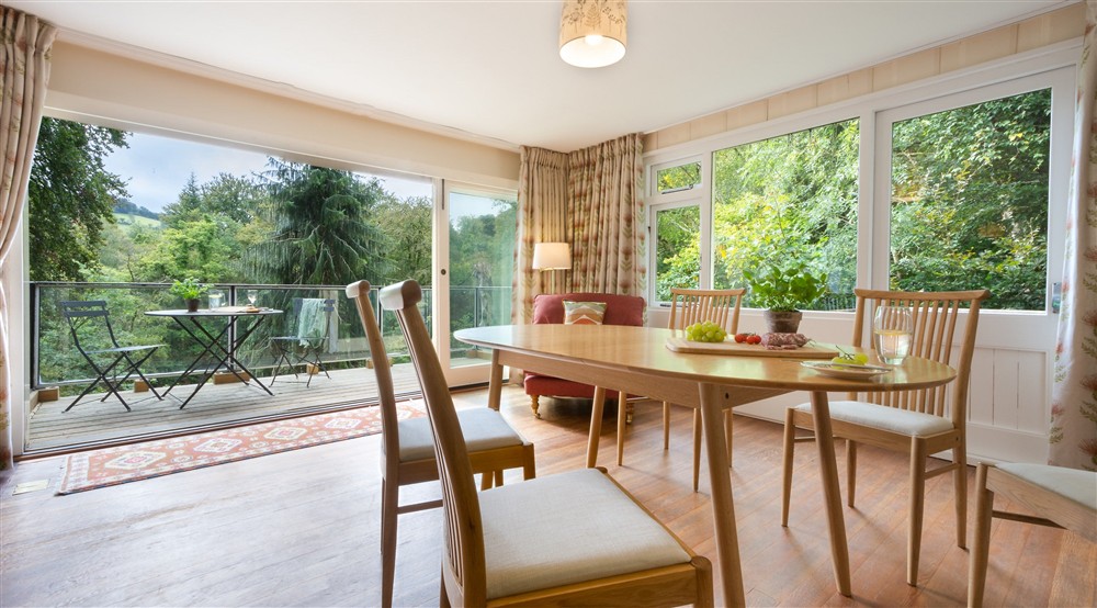 The dining area at Warcleave Cottage in Newton Abbot, Devon