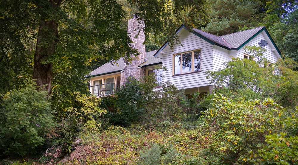 The exterior of Warcleave Cottage, Devon (photo 3) at Warcleave Cottage in Newton Abbot, Devon