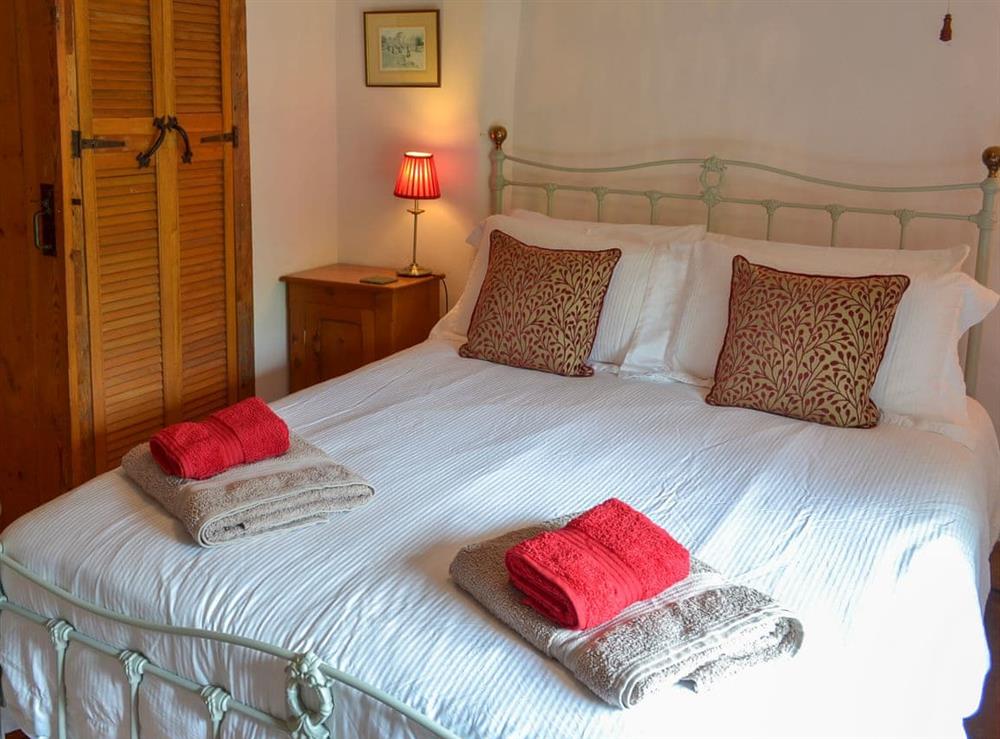 Relaxing second king sized bedroom at Warmhill Farmhouse in Newton Abbot, Devon