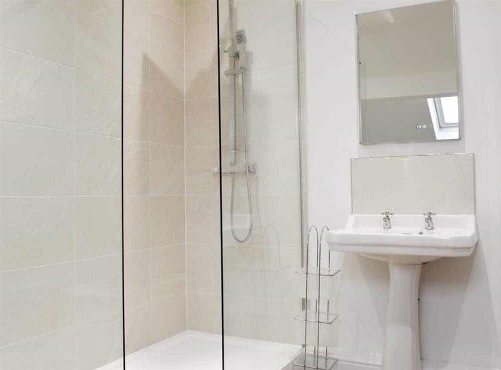 Bathroom with separate shower at Warner Lea in Bowness, near Windermere, Cumbria
